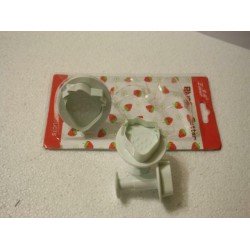 Мастика клубника из 3